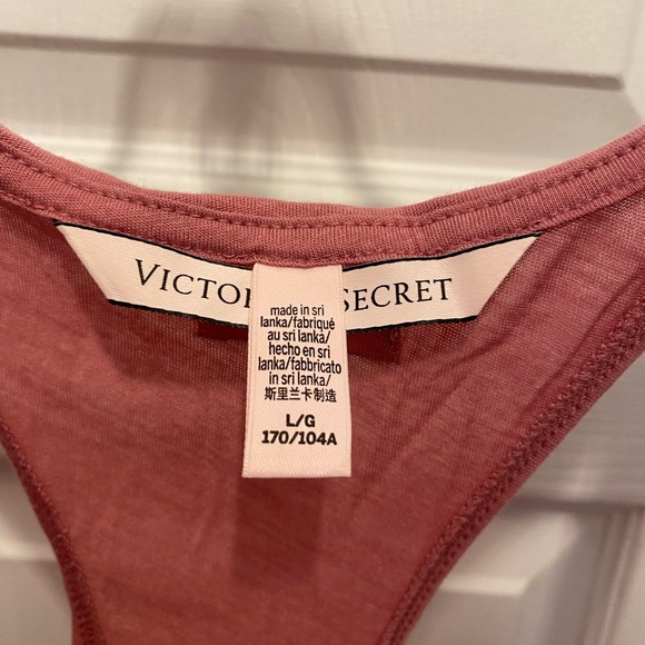 Victoria’s Secret Sleep Top - Picture 2 of 5
